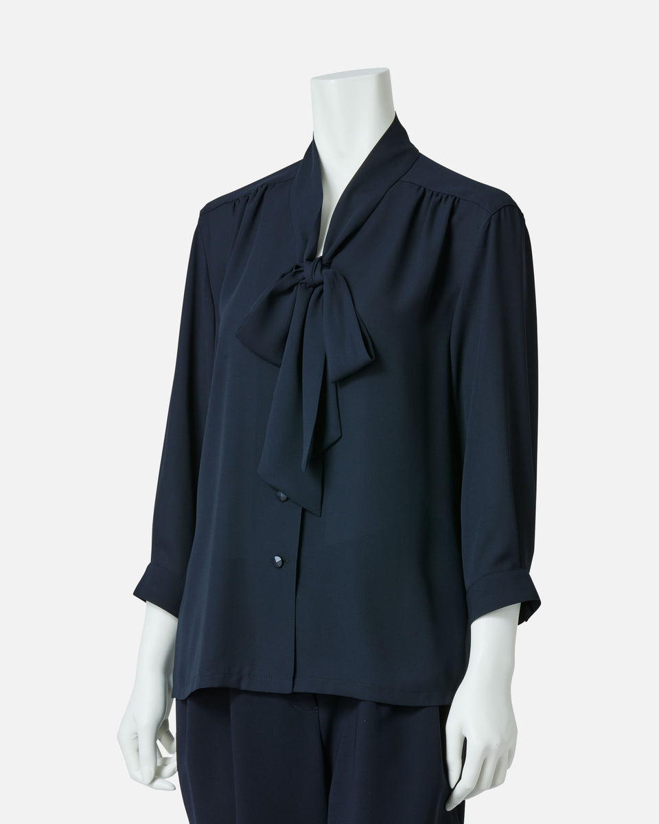 miss ashida - ポリエステルジョーゼットボウタイブラウス | ONLINE STORE