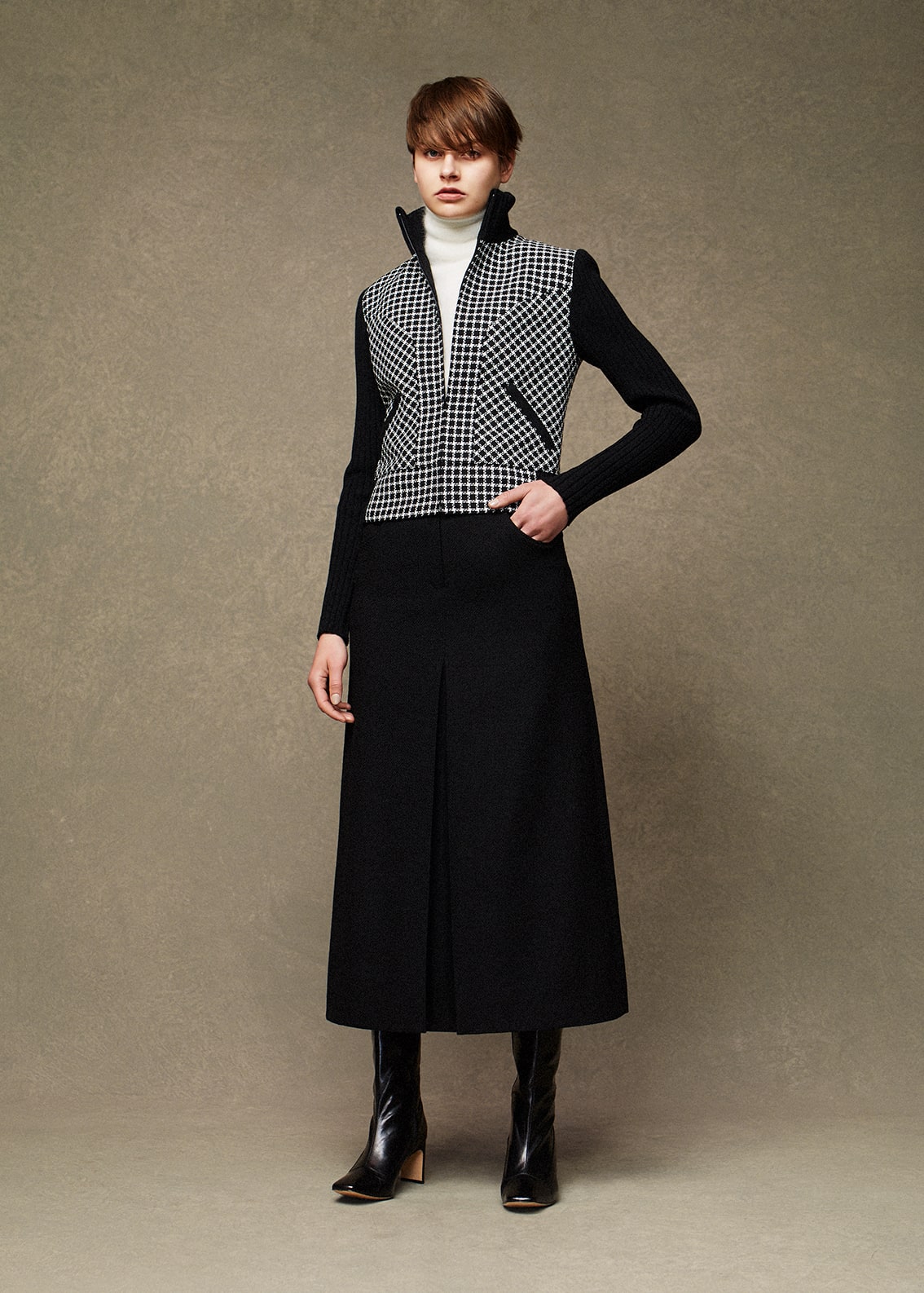 AUTUMN WINTER 2021-2022