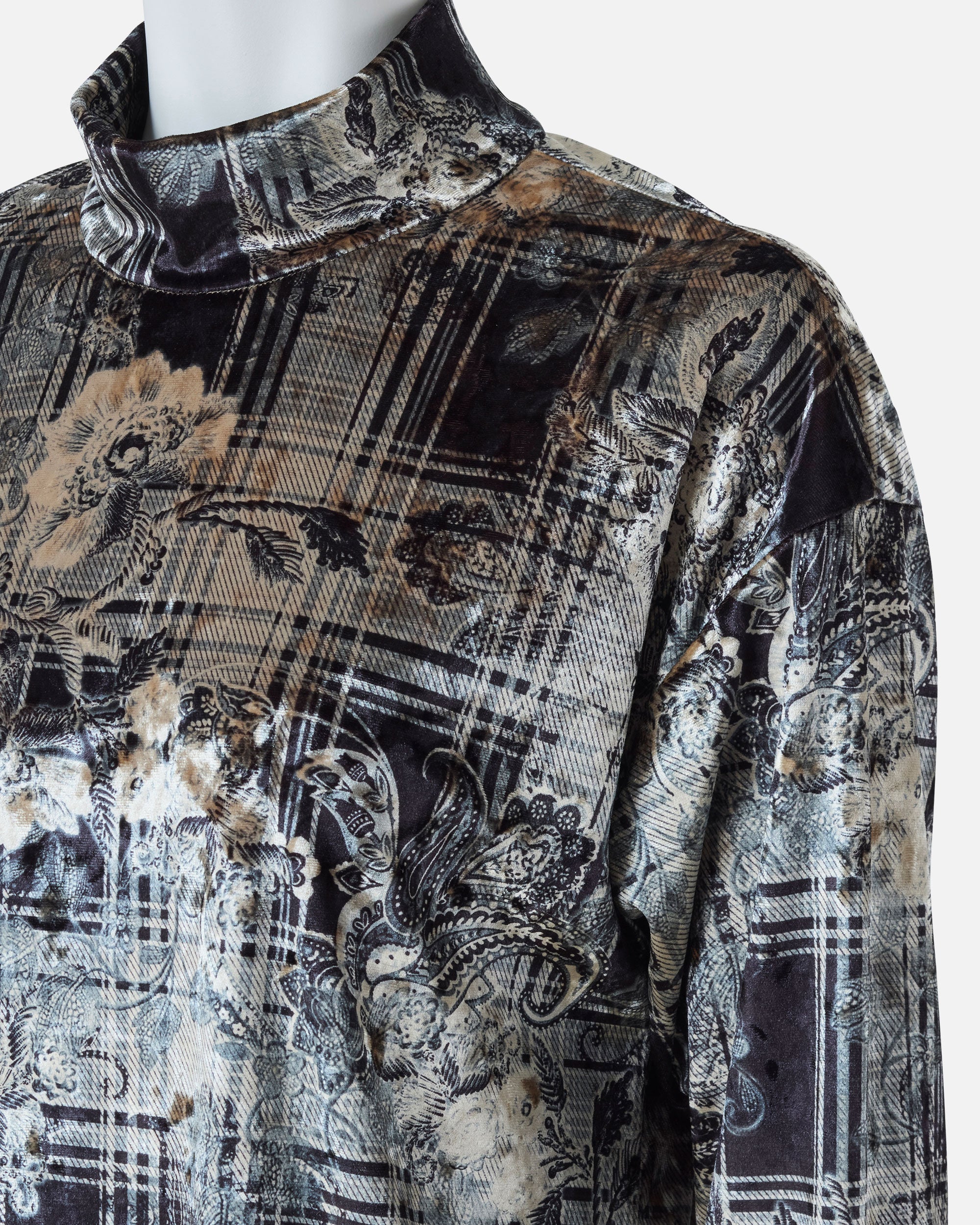 ポリエステルベロアプリントブラウス