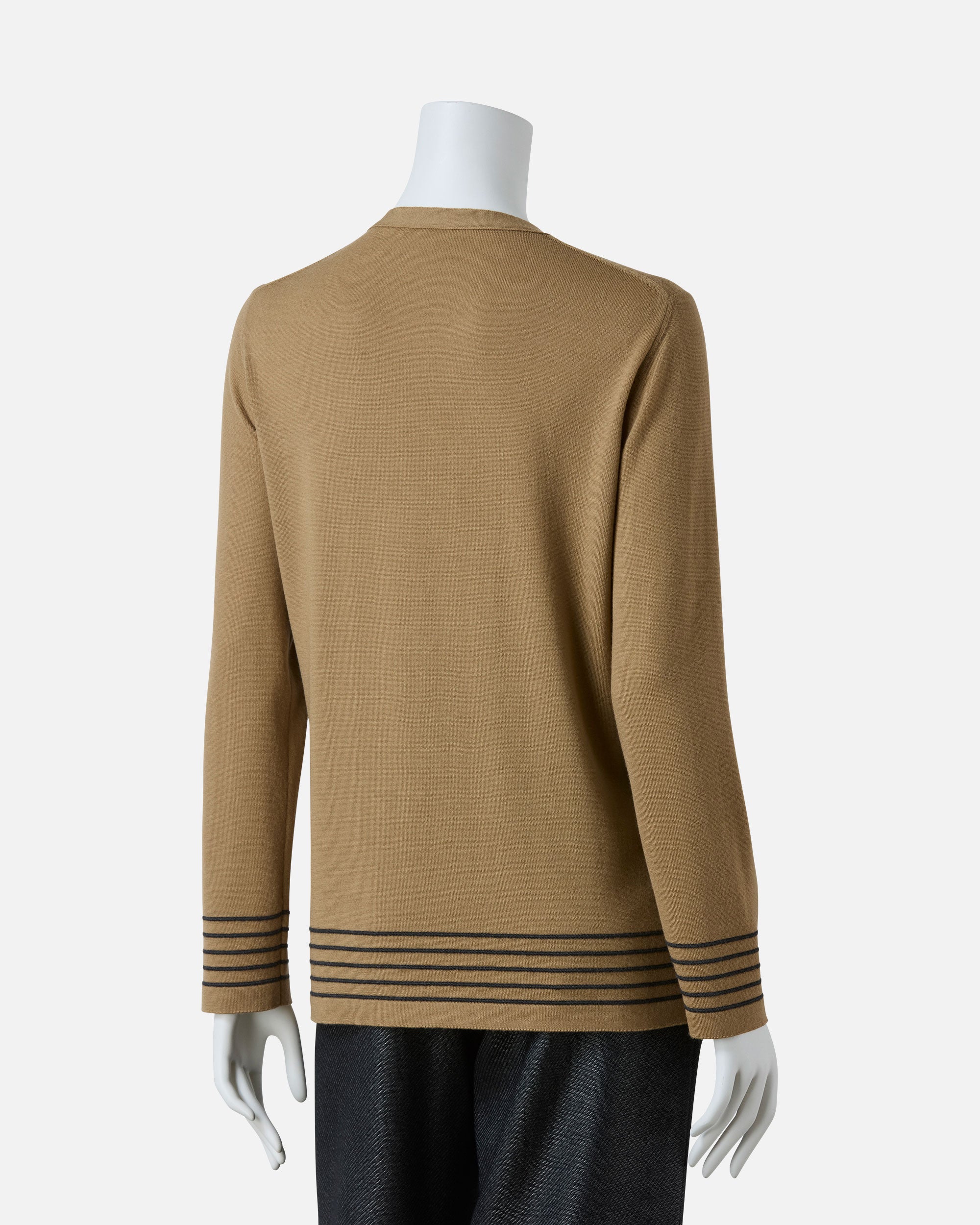 ニットカーディガン