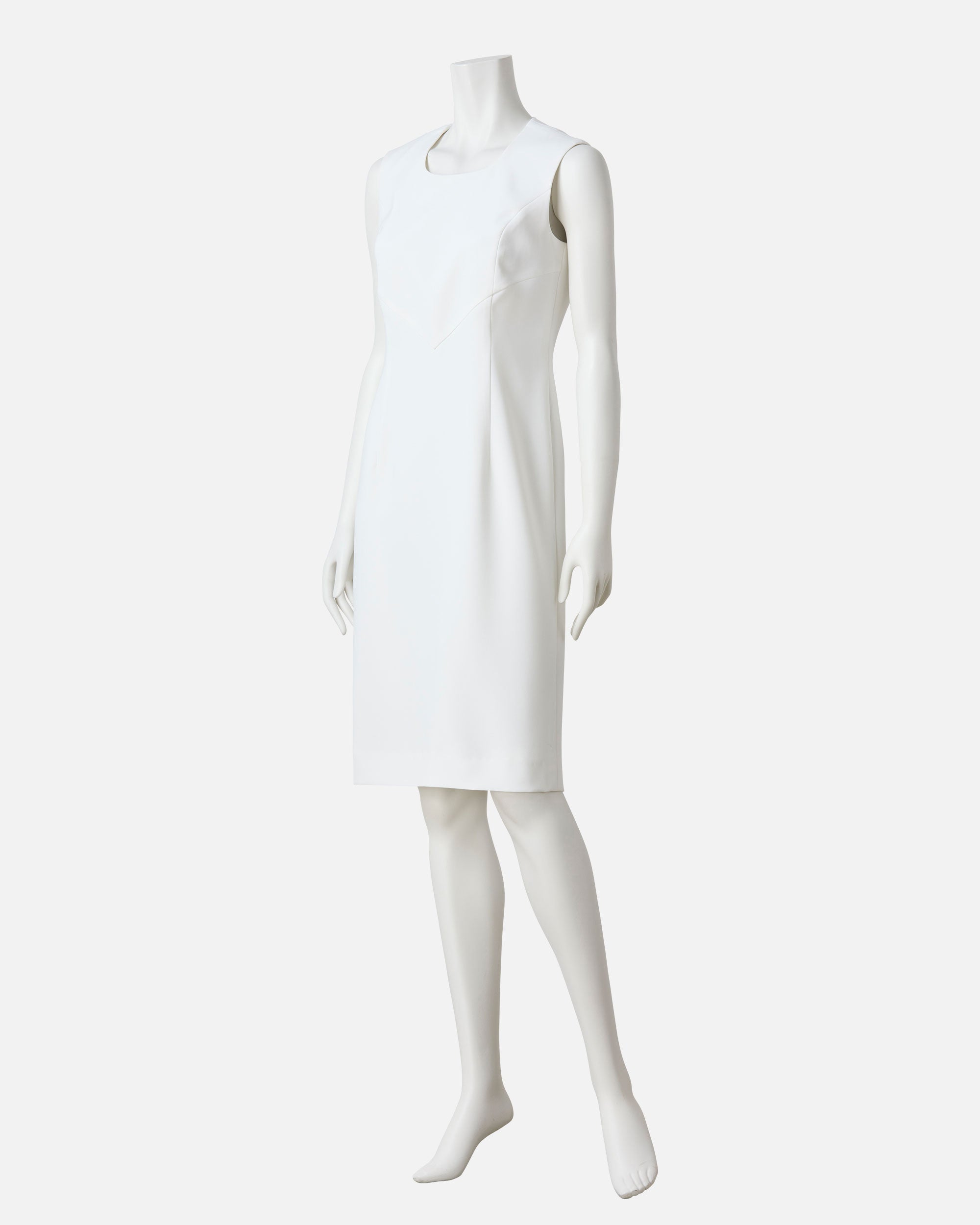 ポリエステルクレープノースリーブワンピース