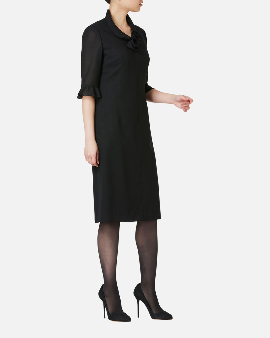 フリルカラースリーブブラックワンピース / Black Dress with Frill on Collar and Sleeve Hem