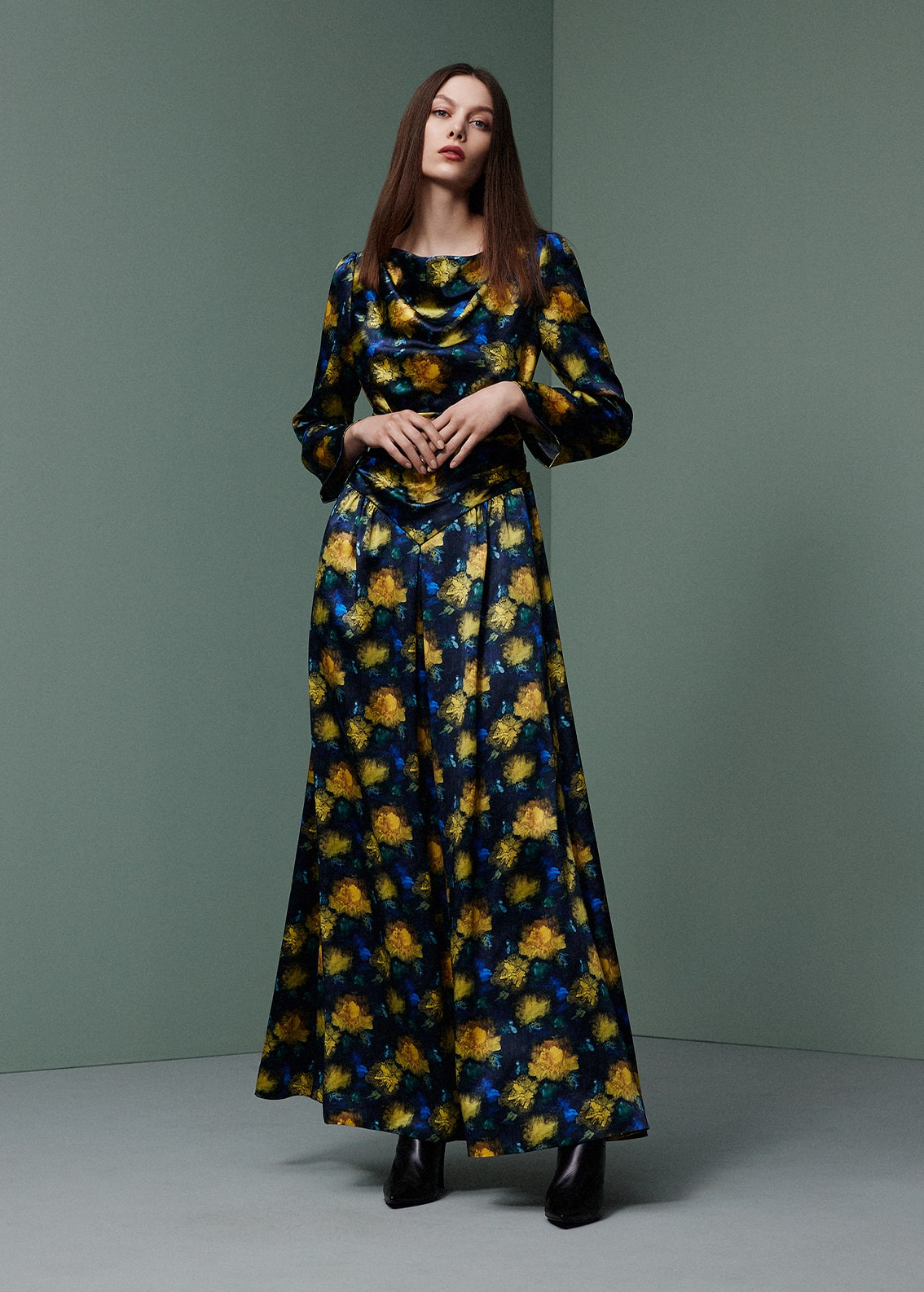 AUTUMN WINTER 2022-2023