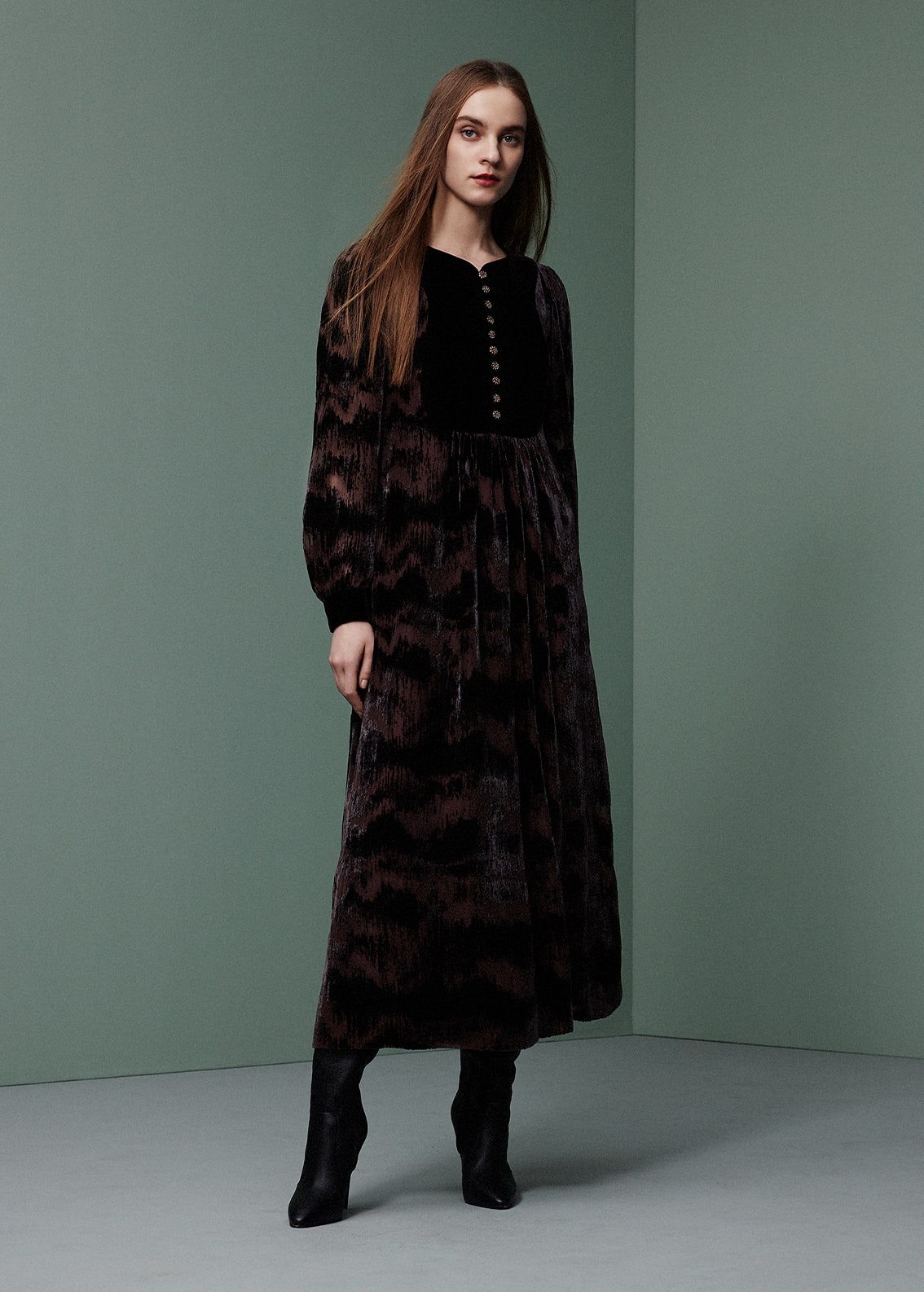 AUTUMN WINTER 2022-2023