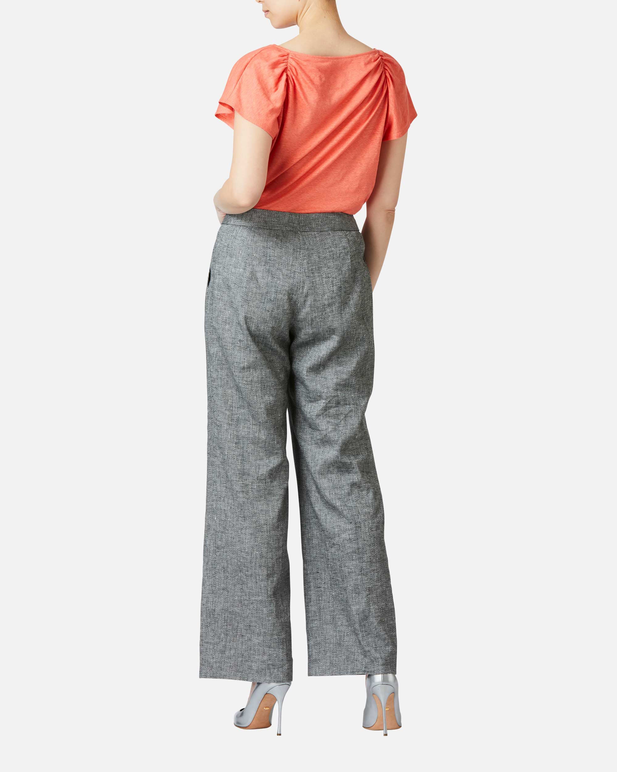 ストレッチリネンタックパンツ