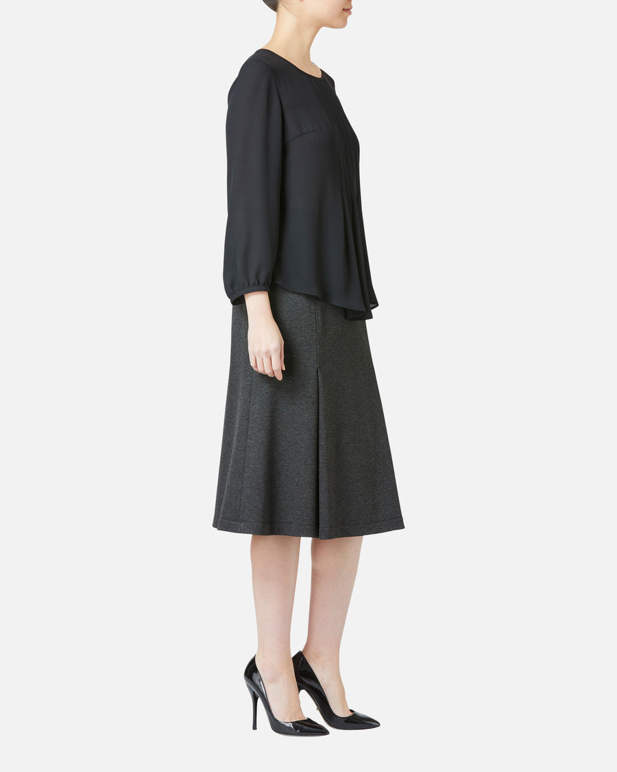 フロントタックジョーゼットブラウス / Pleated Front Blouse