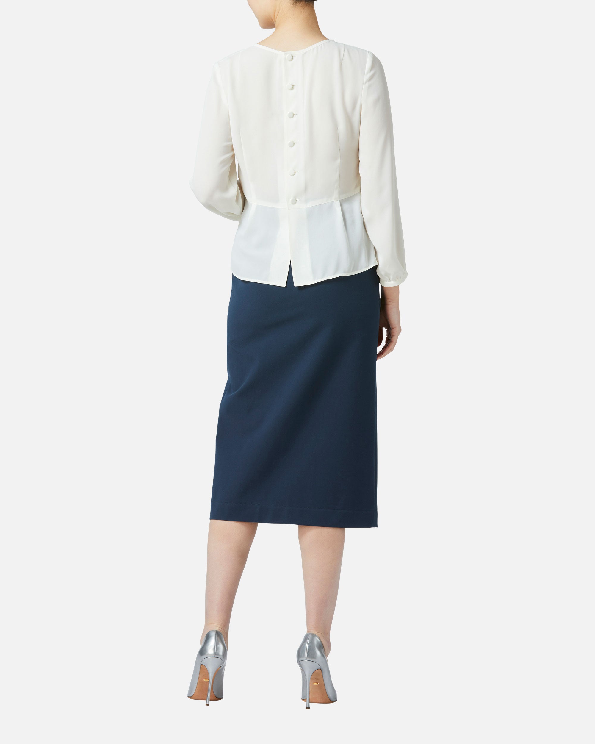フロントタックジョーゼットブラウス / Pleated Front Blouse