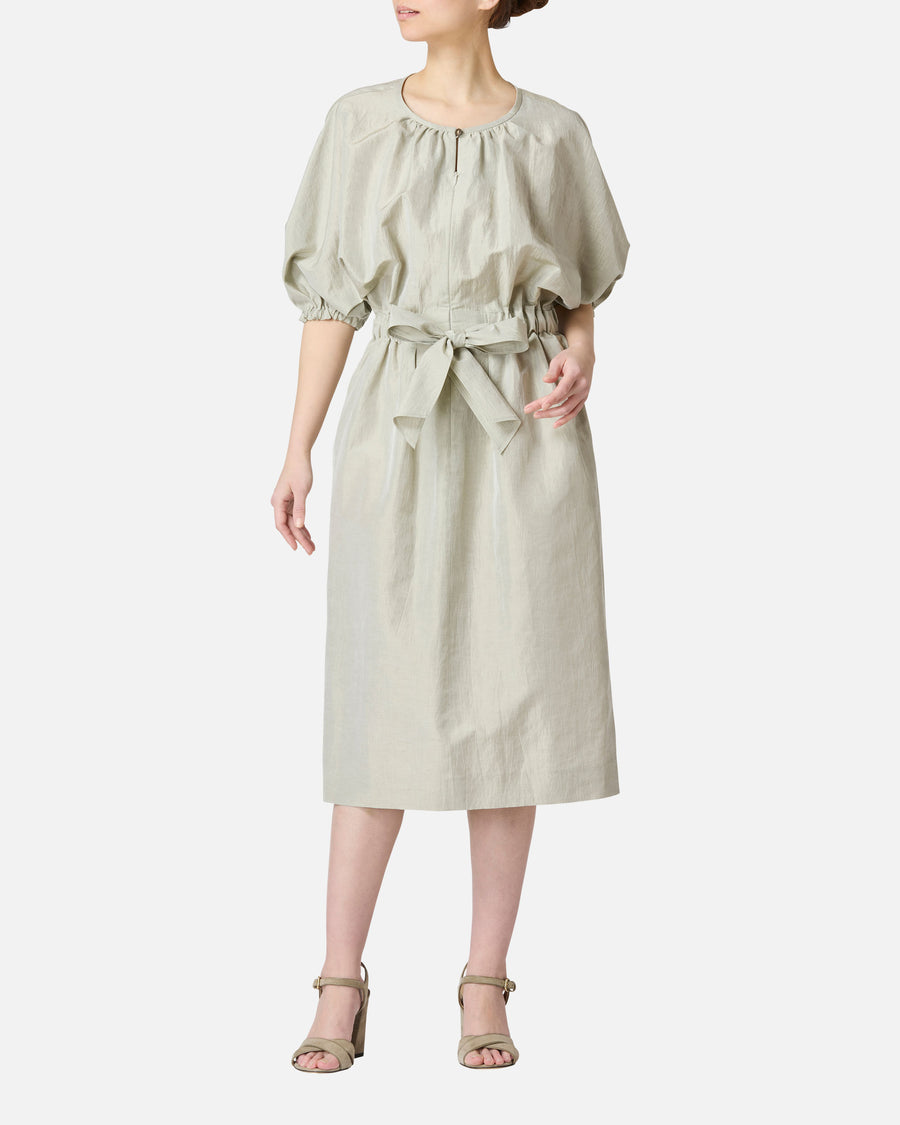 リボンギャザーワンピース / Gathered Waist Dress with Ribbon