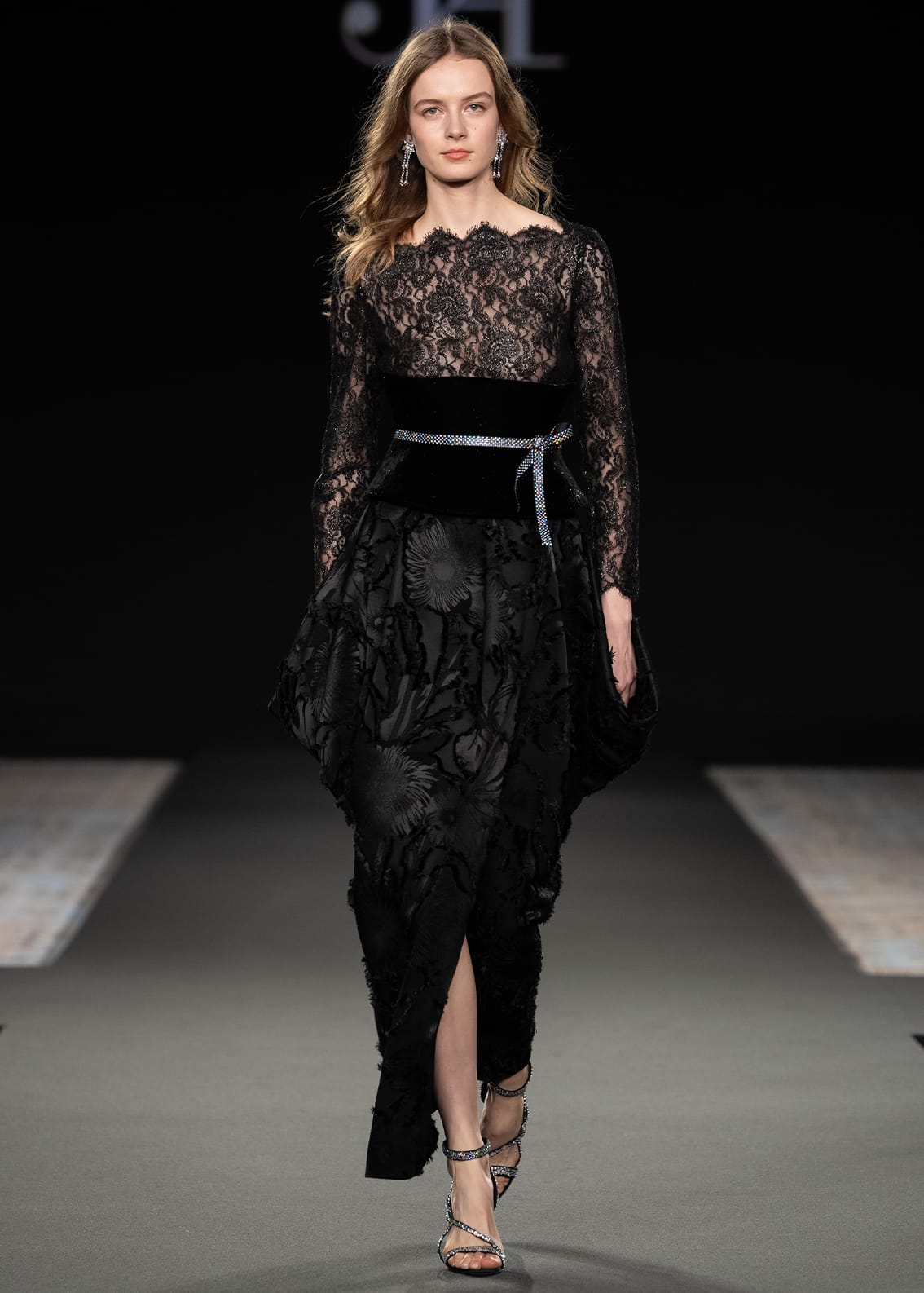 AUTUMN WINTER 2024-2025