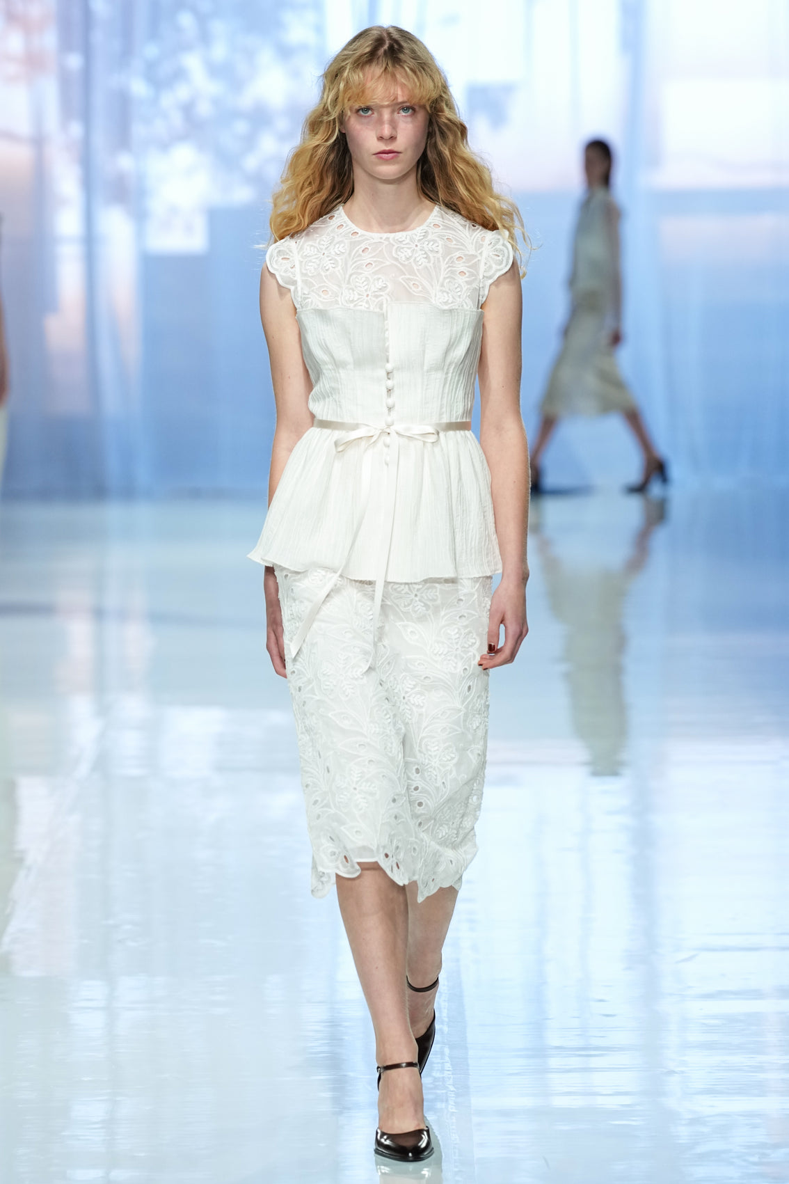 TA LOOKBOOK SS2026