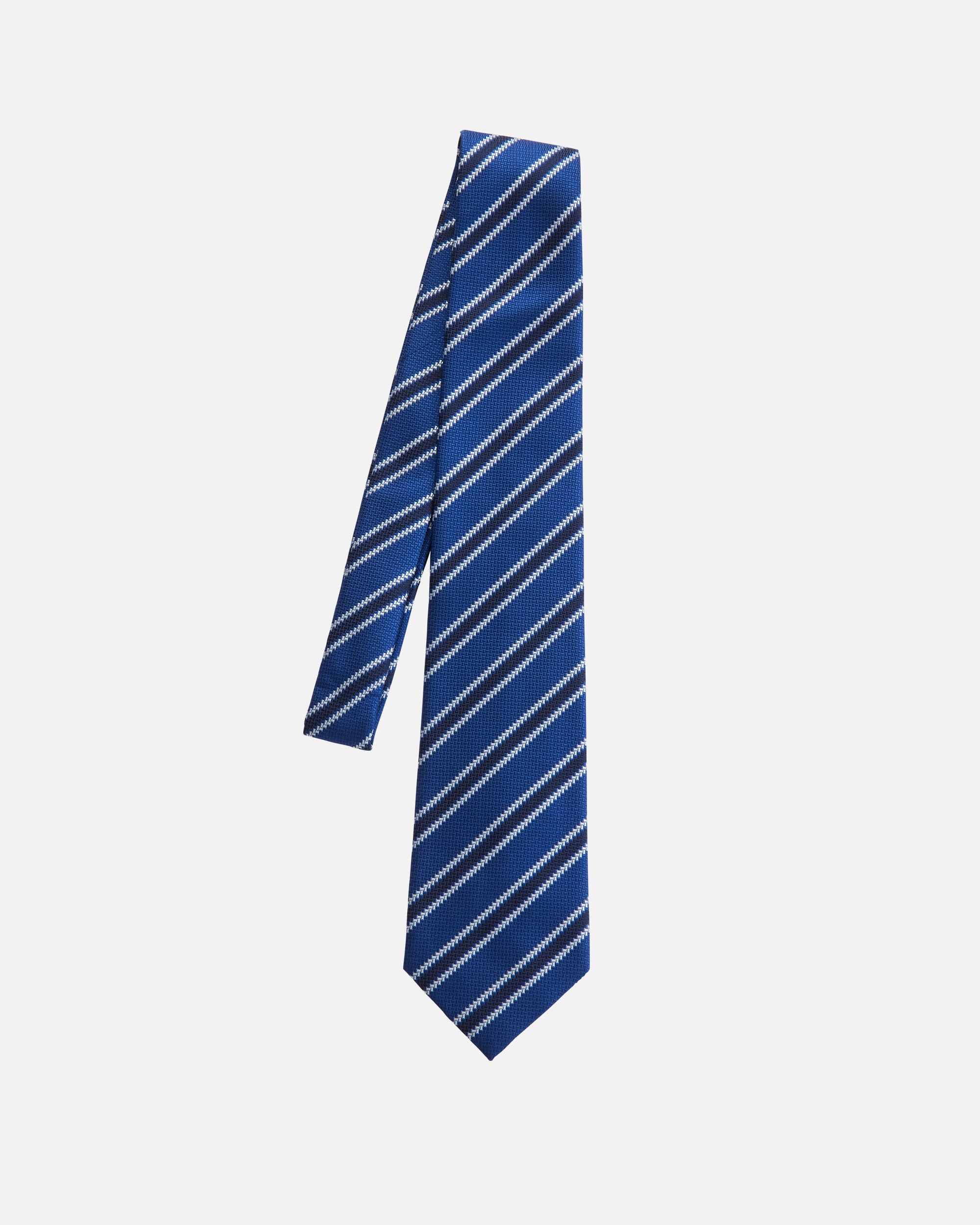 シルクネクタイ