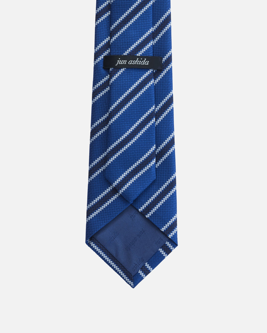 シルクネクタイ