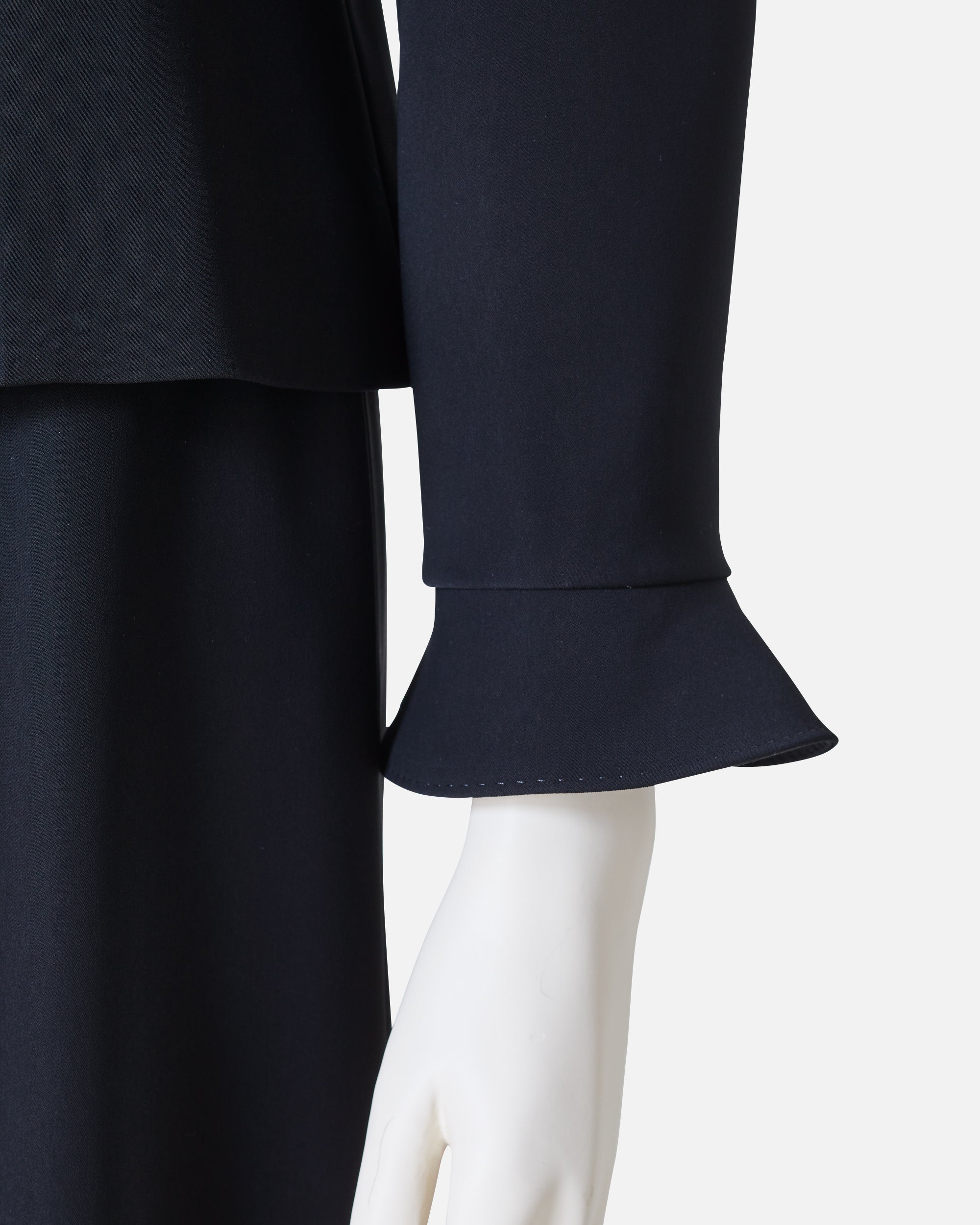 フリルカラーブラックジャケット / Frill Collar Black Jacket