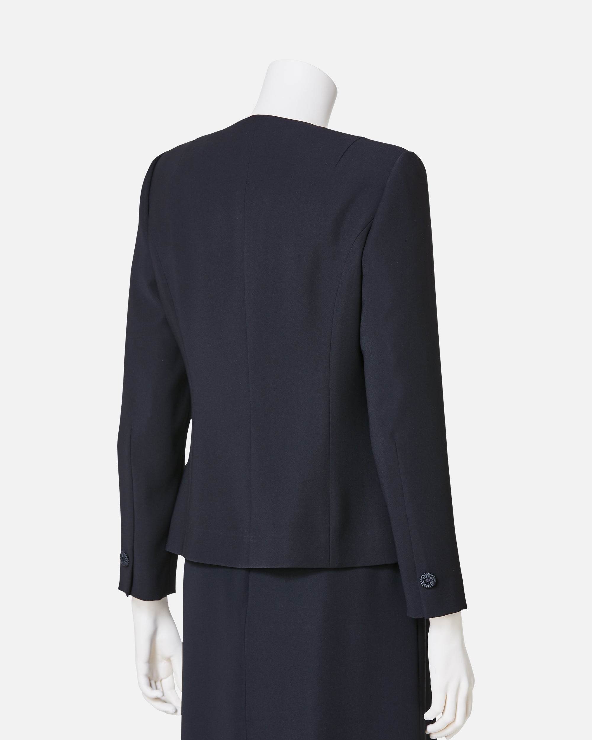 ノーカラーブラックジャケット / Collarless Black Jacket