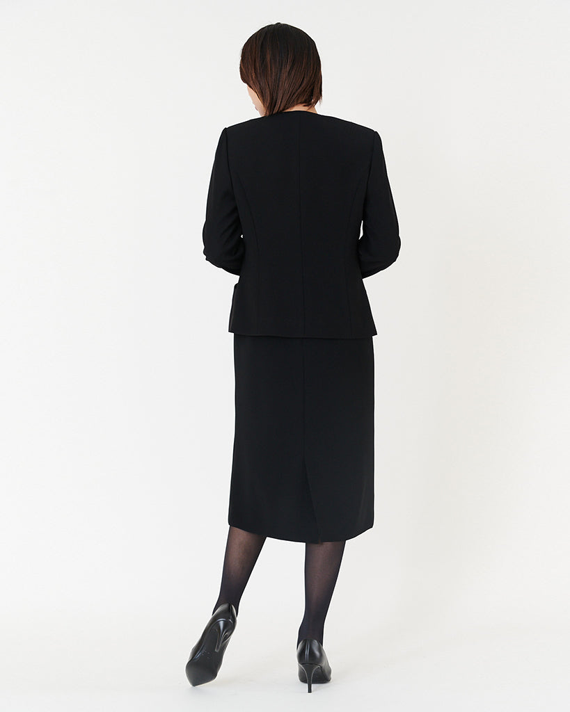 ノーカラーブラックジャケット / Collarless Black Jacket