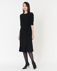 ブラックワンピース / Black Dress