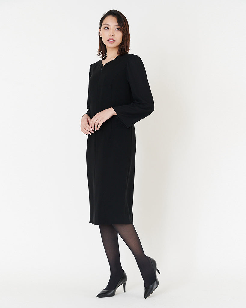 ブラックワンピース / Black Dress