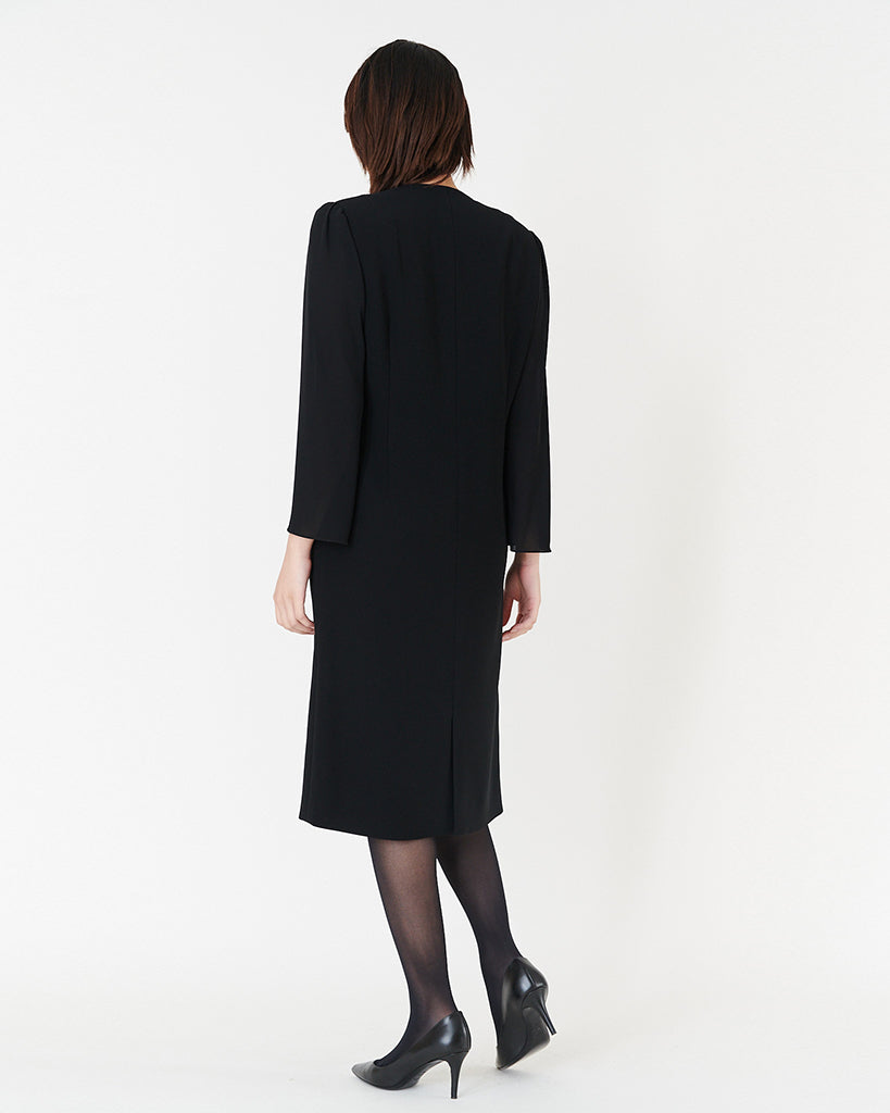 ブラックワンピース / Black Dress