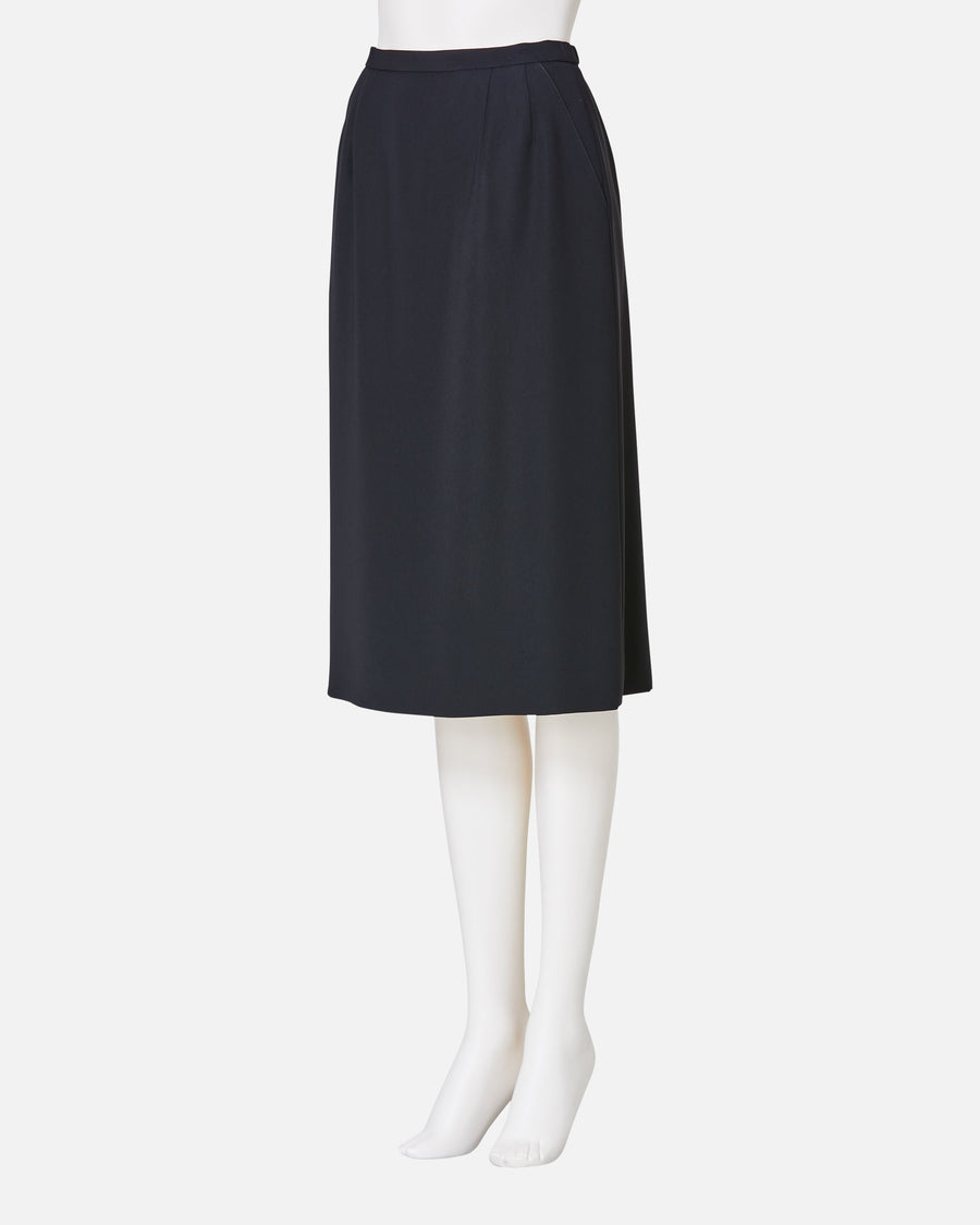 ブラックスカート / Straight Black Skirt