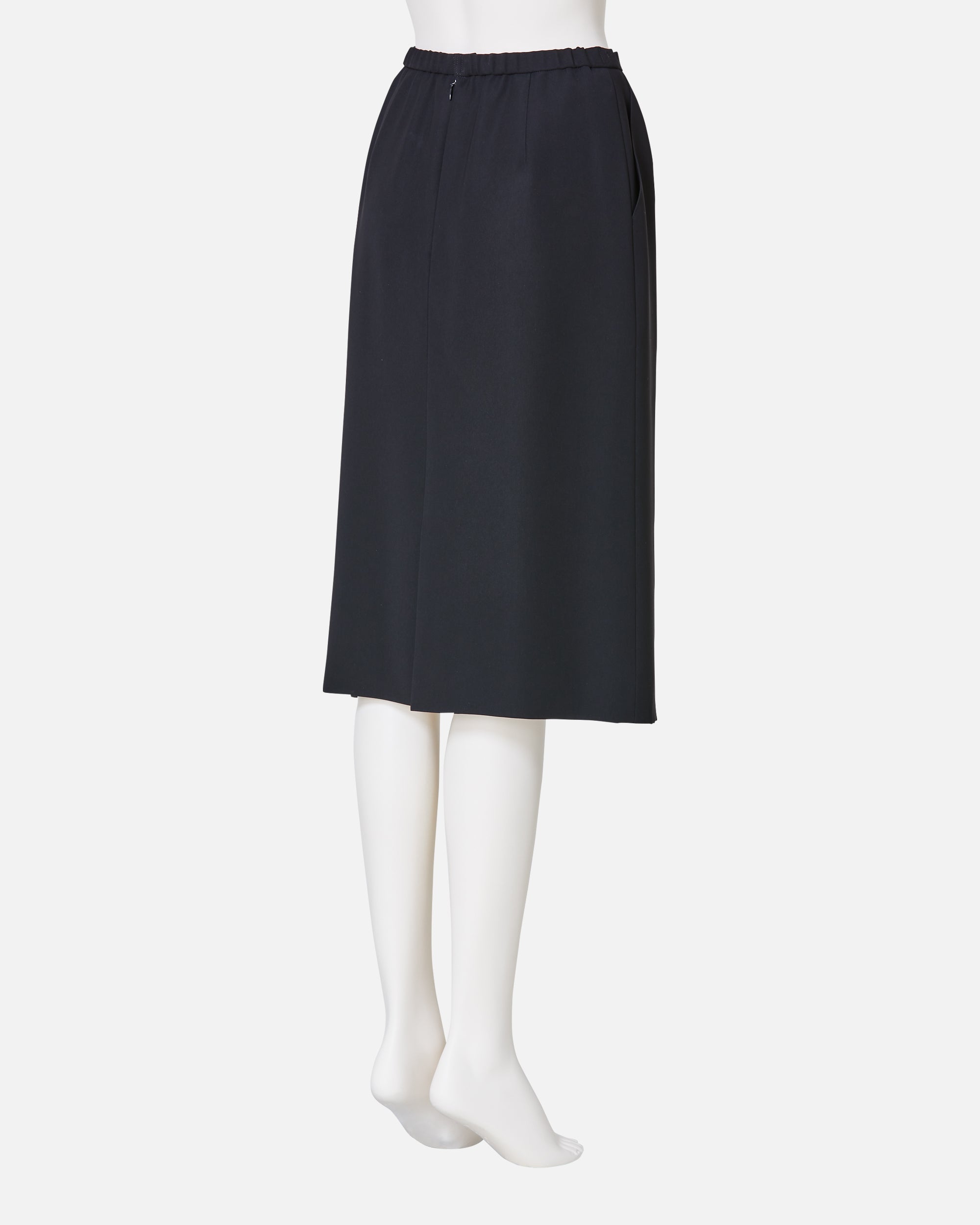 ブラックスカート / Straight Black Skirt