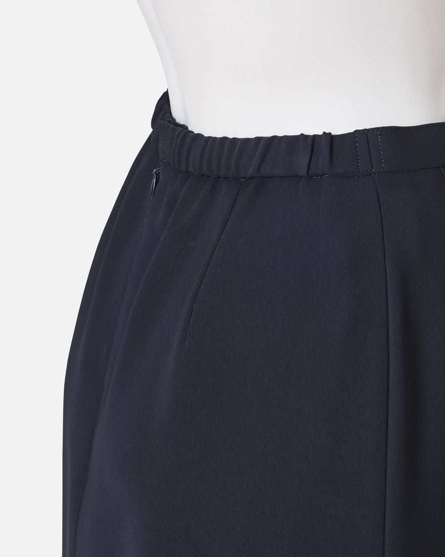 ブラックスカート / Black Skirt