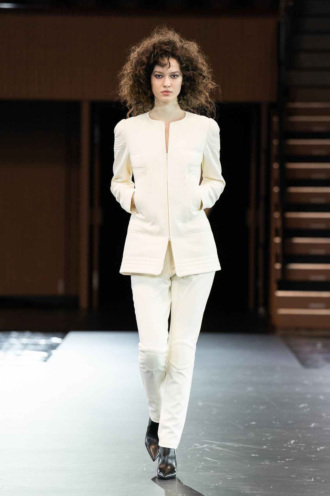 AUTUMN WINTER 2022-2023